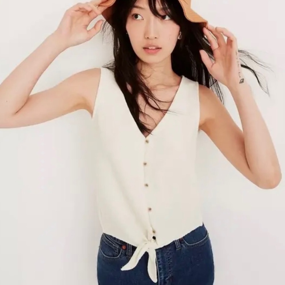 Madewell Texture & Thread Button-Front Tie Tank size small